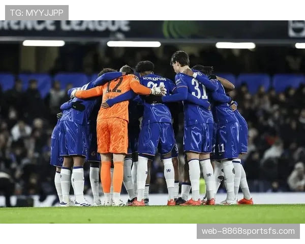 热刺阵容问题显现：年轻化潜力存在，关键战稳定性承压