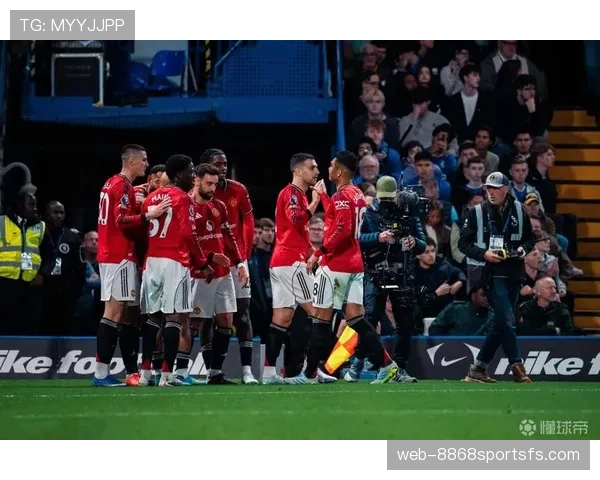 曼联转会策略失误争议持续发酵，对球队长期竞争力已形成制约