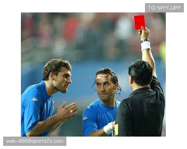 红牌规则直接红牌与累计两黄判定差异与关键判罚点