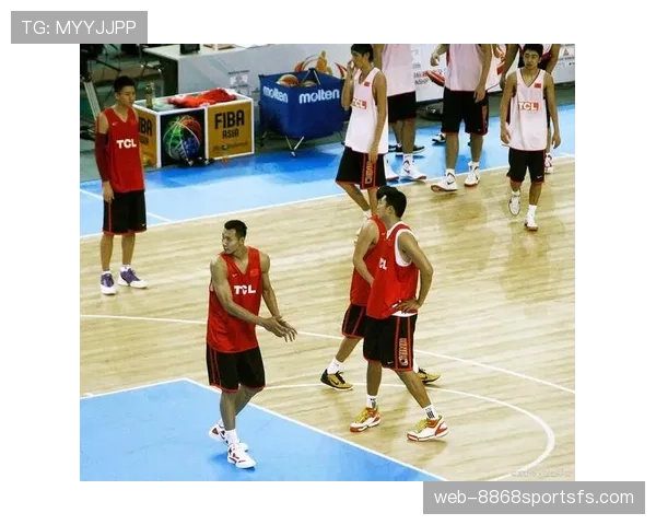 全面解析篮球发球规则：常见违例与执行标准